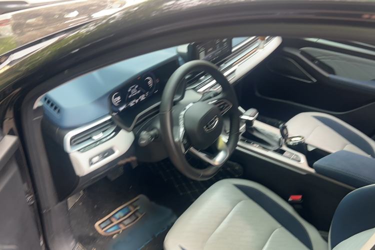 Used Geely Auto Emgrand 2022 4th Generation 1.5L CVT Flagship Model
