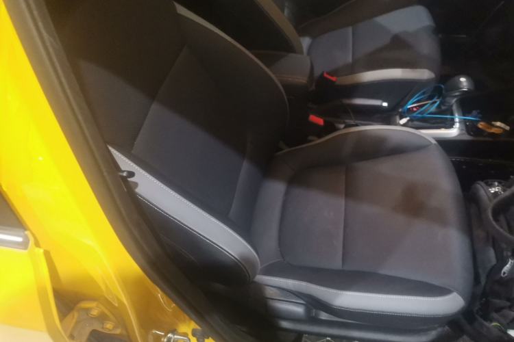 Used Kia kx1 Stonic 2021 1.4L CVT Fun & Sunroof Model Right Front Seat