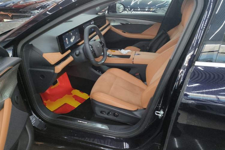 Used VOYAH PASSION 2024 PHEV Four-Wheel Drive Ultra-Long Range Flagship Model Left Front Seat