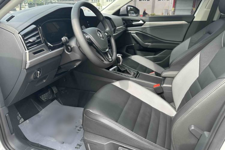 Used Volkswagen Sagitar 2021 280TSI DSG Excellence Edition Interior 2