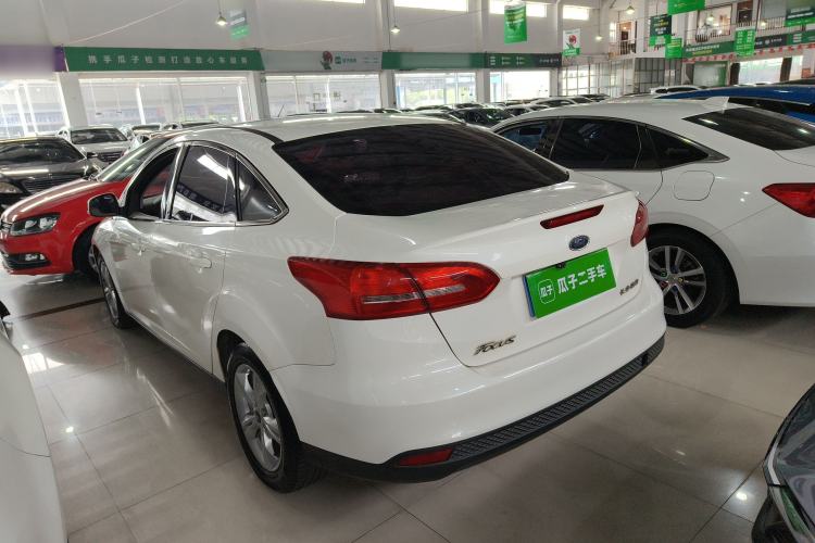 Used Ford Focus 2015 Sedan 1.6L Automatic Comfort Model