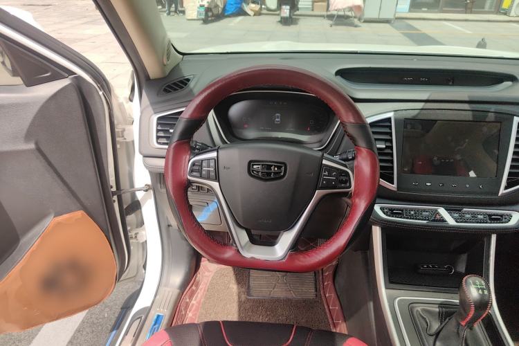 Used Geely Auto Vision X6 2018 1.8L Manual 4G Connect Luxury Edition
