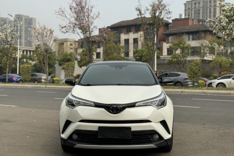 Used Toyota IZOA 2018 2.0L Yichi Edition China V Standard
