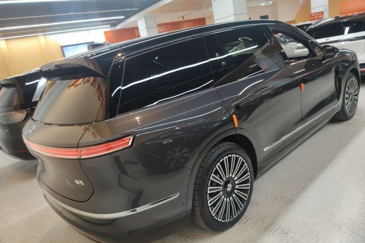 Used Nio ES8 2026 Model 6-seat Executive Luxury Edition Rear Right 45 Deg