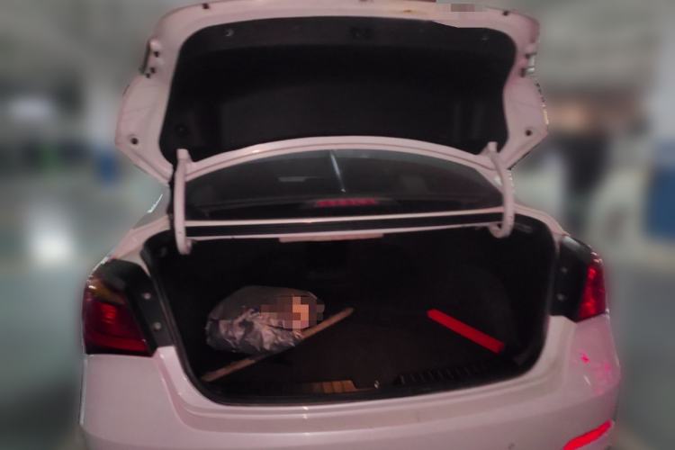 Used Hyundai Mistra 2016 1.6T Automatic Smart GLS Trunk