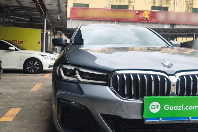 Used BMW 5 Series 2022 Restyled 530i Sport Line with M Sport Package Right Front Headlight