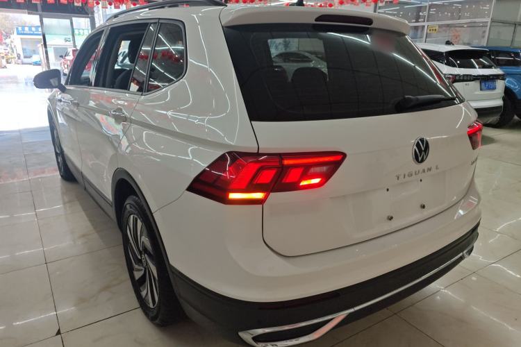 Used Volkswagen Tiguan L 2022 330TSI Automatic Two-Wheel Drive Comfort Edition Rear Left 45 Deg