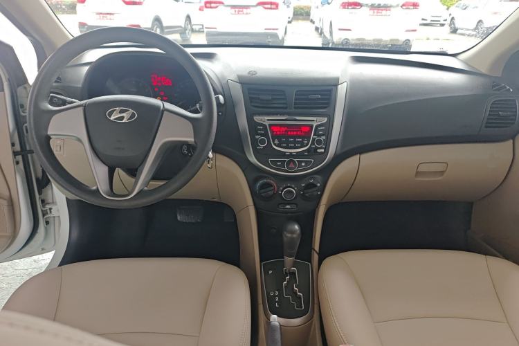 Used Hyundai Verna (older generation) 2016 1.4L Automatic Smart GLS