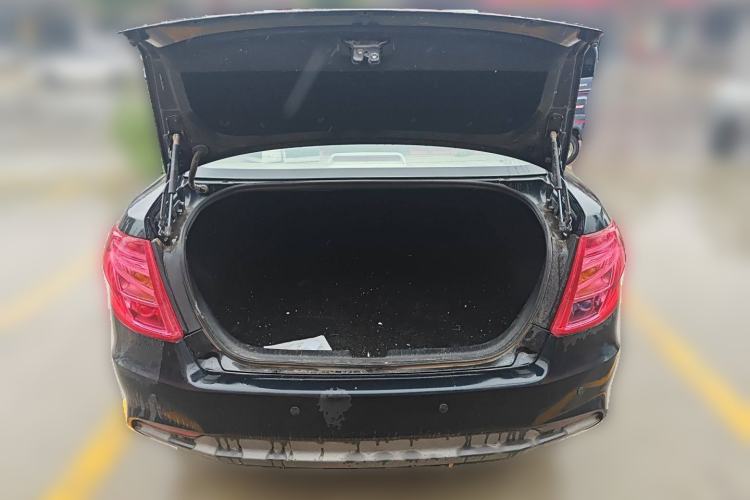 Used Bestune B50 2013 1.6L manual luxury version
