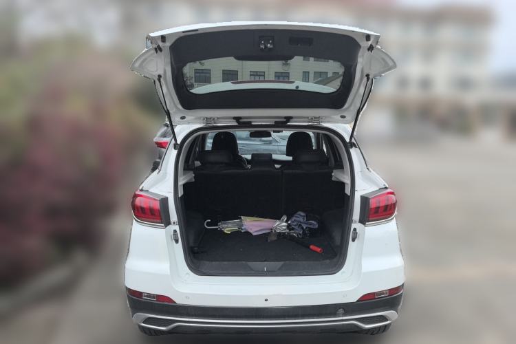 Used BAIC Beijing X5 2018 1.5T CVT New Smart Version China V Emission Standard