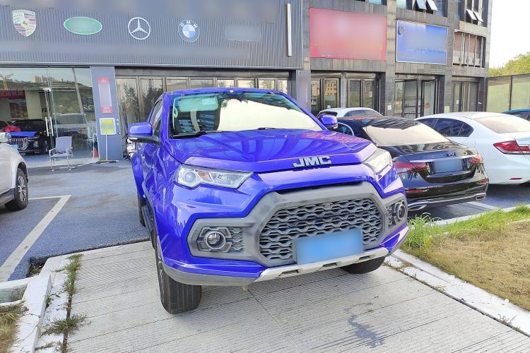 Used JMC Yuhu 7 2020 2.0T Diesel Automatic 2WD Comfort Edition Short Wheelbase China VI Emission Standard JX4D20A6L