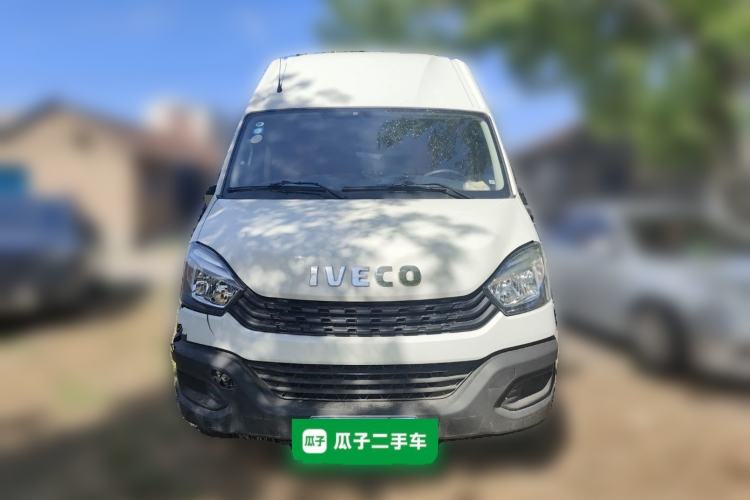Used Iveco Eurocargo 2021 2.0T Manual - Yunrui Long Wheelbase Short Overhang High Roof Manual Doors – F1A Front