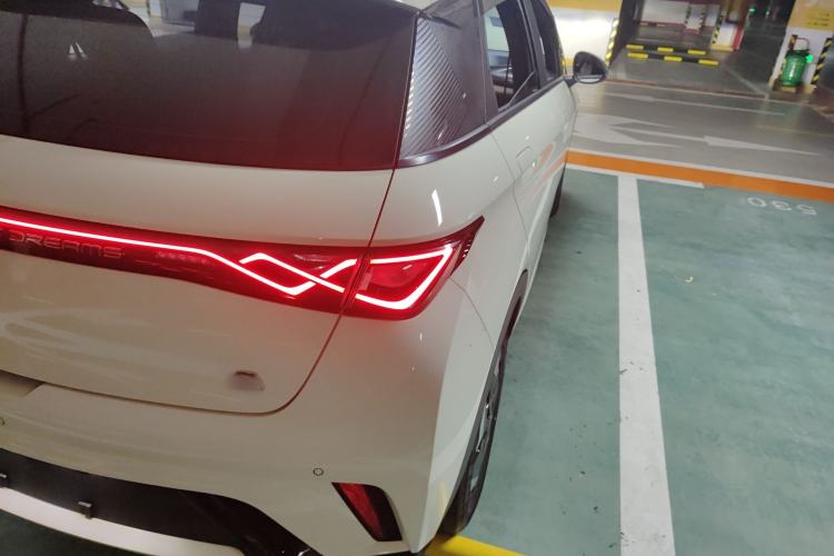 Used BYD Dolphin 2021 405 km Fashion Edition