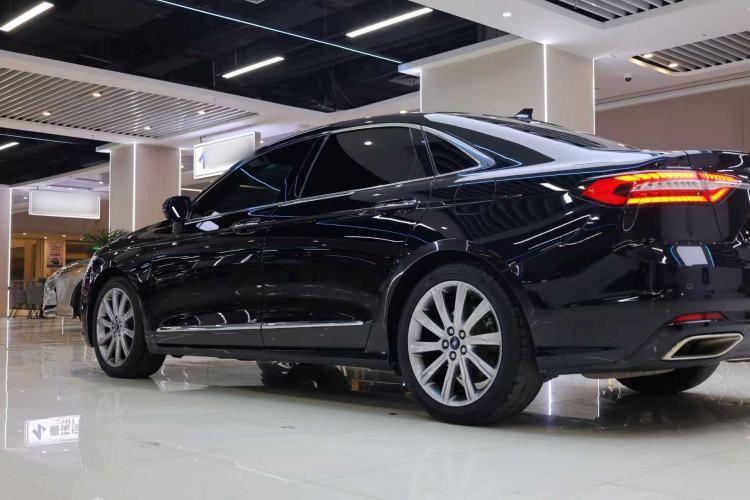 Used Ford Taurus 2019 EcoBoost 245 Premium Edition