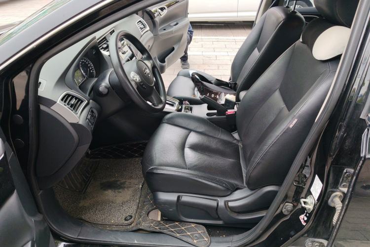 Used Nissan Sylphy 2016 1.6 XL CVT Deluxe Edition Left Front Seat