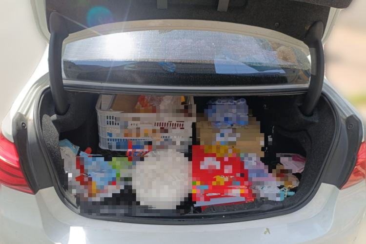 Used BMW 3 Series 2018 320Li Fashion Model Trunk