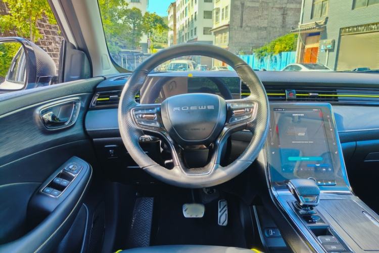 Used Roewe RX5 2021 PLUS 330TGI Automatic National Style Smart Luxury Edition
