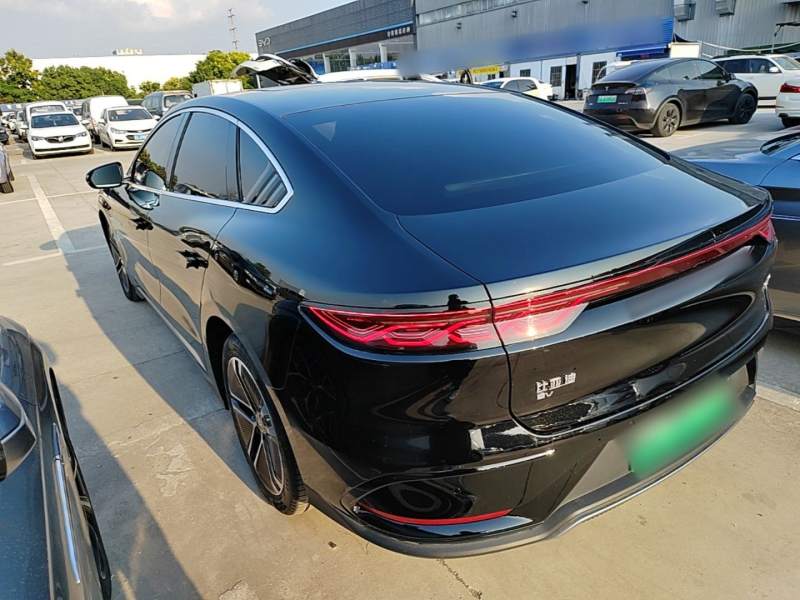 Used BYD Han 2023 EV Champion Edition 605KM Front-Drive Premium Model — 4