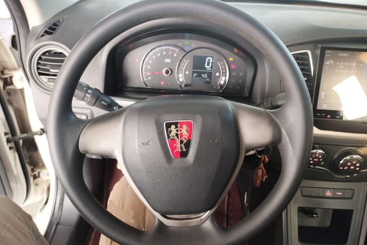 Used Roewe 350 2015 1.5L Manual Luxury Sunroof Edition
