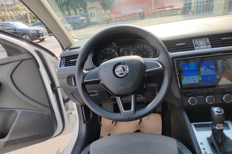 Used Skoda Octavia 2017 1.6L Automatic Chuanxing Edition