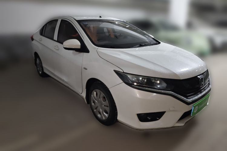 Used Honda Greiz 2016 1.5L CVT Classic Edition Front Right 45 Deg