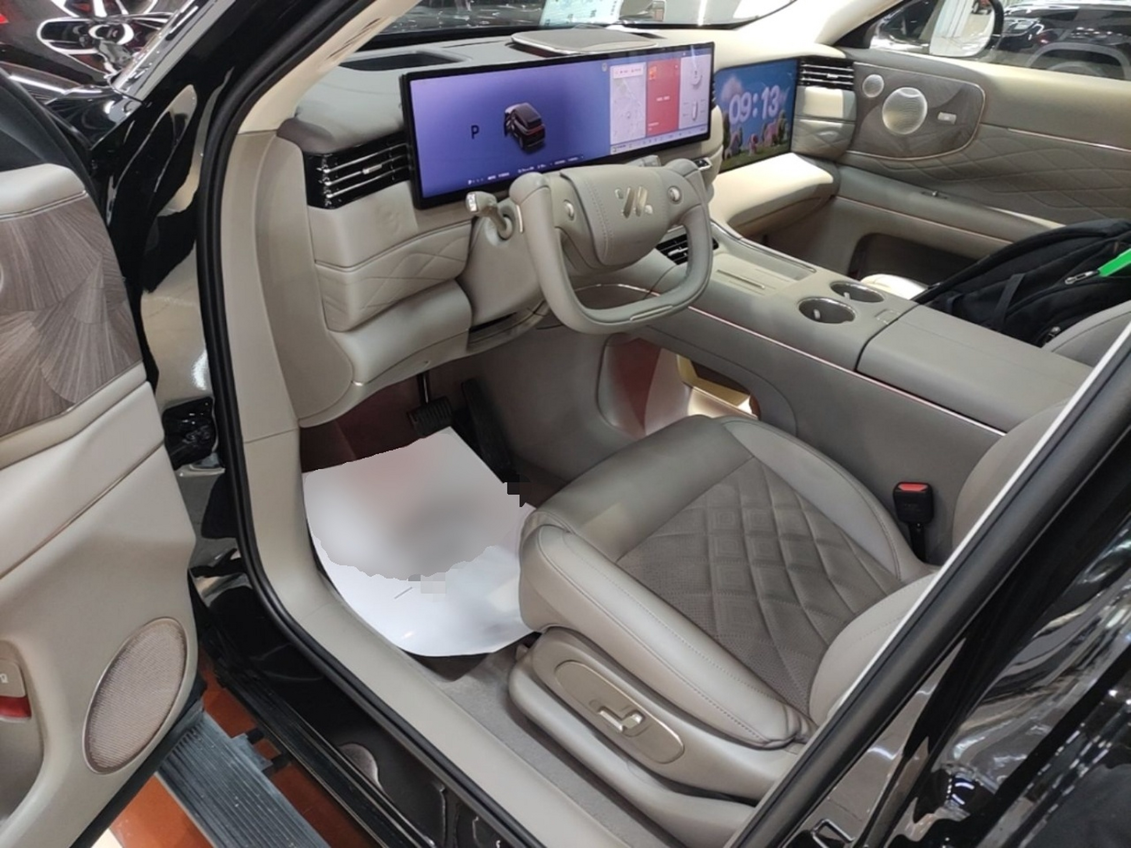 Interior delantero