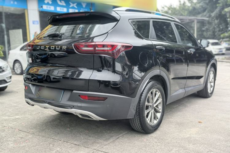 Used JETOUR X70M 2021 1.5T DCT Prestige Partner 7-Seater