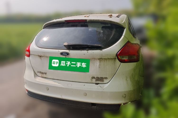 Used Ford Focus 2015 Hatchback EcoBoost 125 Automatic Supreme Style Edition
