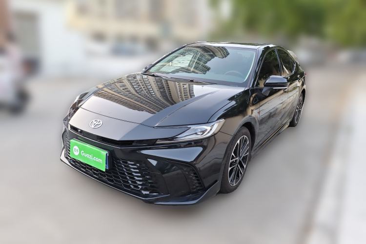 Used Toyota Camry 2026 Model Dual-Engine 2.0HSE Sport Lite Edition