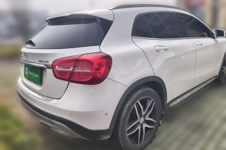 Used Mercedes-Benz GLA 2015 GLA 220 4MATIC Fashion Model