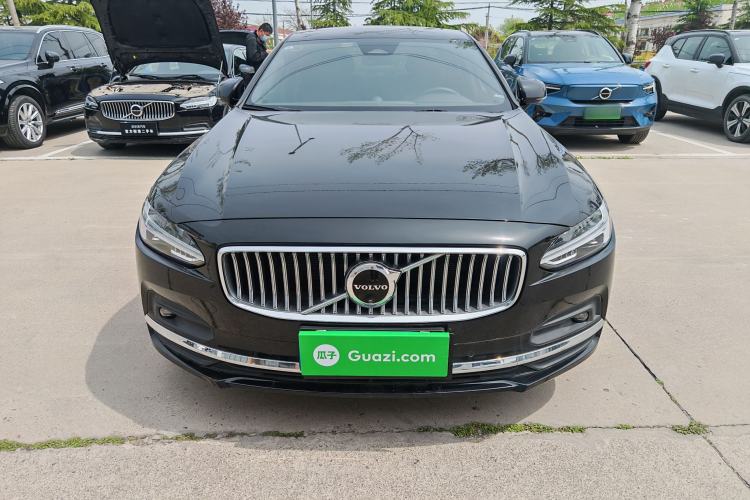 Used Volvo S90 2024 B5 Zhiyi Luxury Edition Exterior 4