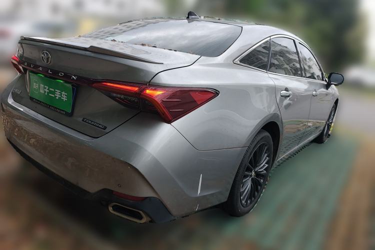 Used Toyota Avalon 2019 2.5L Touring Premium Version China VI Standard Rear Right 45 Deg