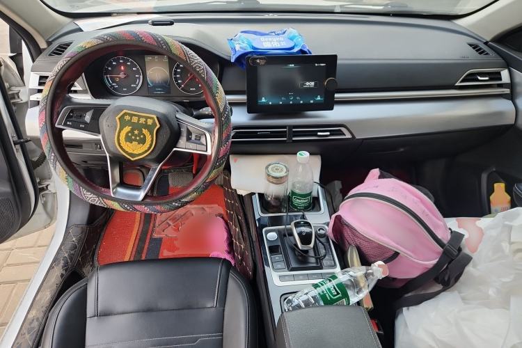 Used BYD Qin New Energy 2019 Travel Edition Center Console