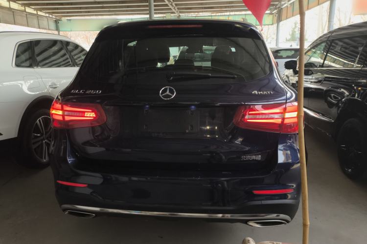 Used Mercedes-Benz GLC 2017 GLC 260 4MATIC Luxury Model
