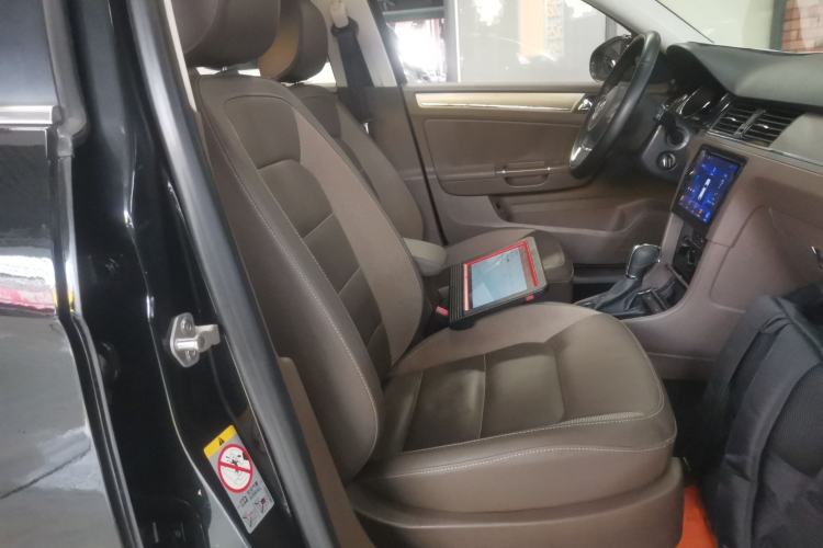 Used Volkswagen Bora 2015 Value Edition 1.6L Automatic Comfort Version