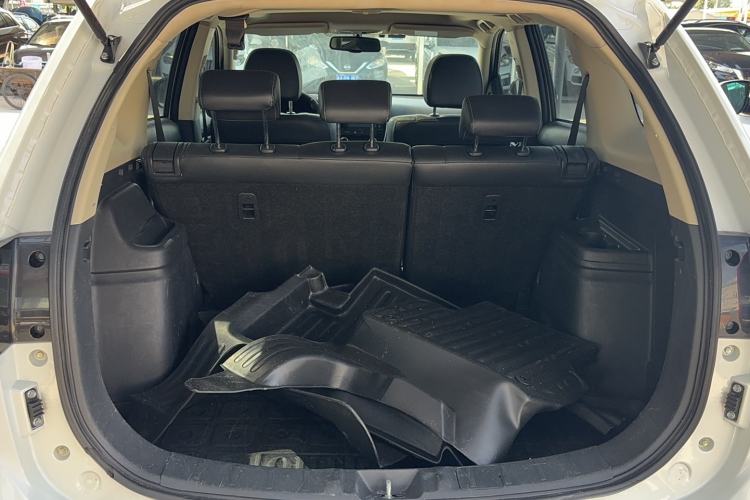 Used Mitsubishi Outlander 2017 2.0L Two-Wheel Drive Glory Edition 5 Seats