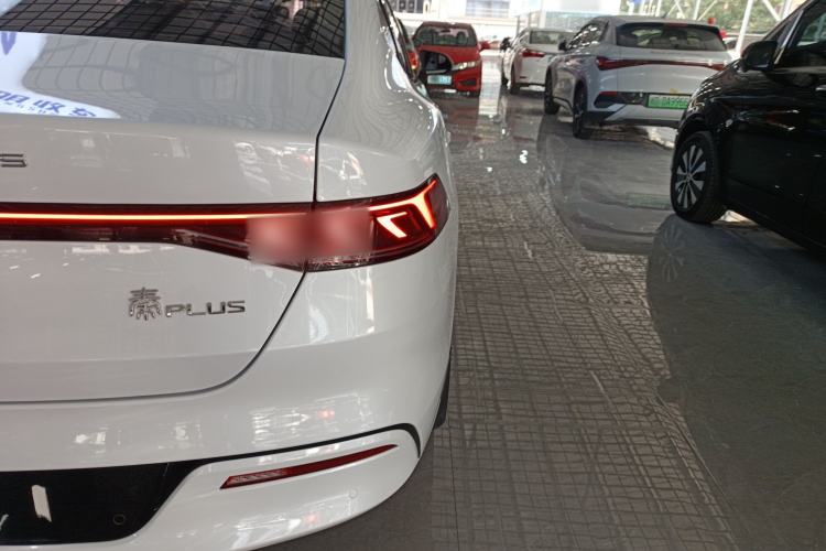 Used BYD Qin PLUS 2023 Champion Edition EV 510KM Beyond Model
