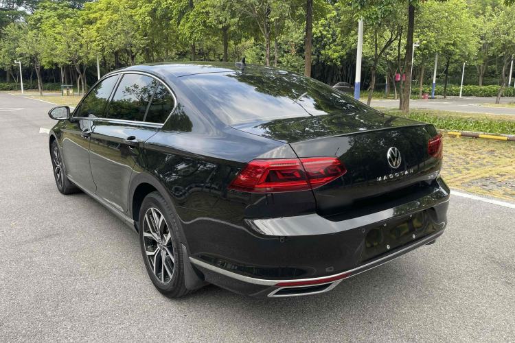 Used Volkswagen Magotan 2020 330TSI DSG Leading Model
