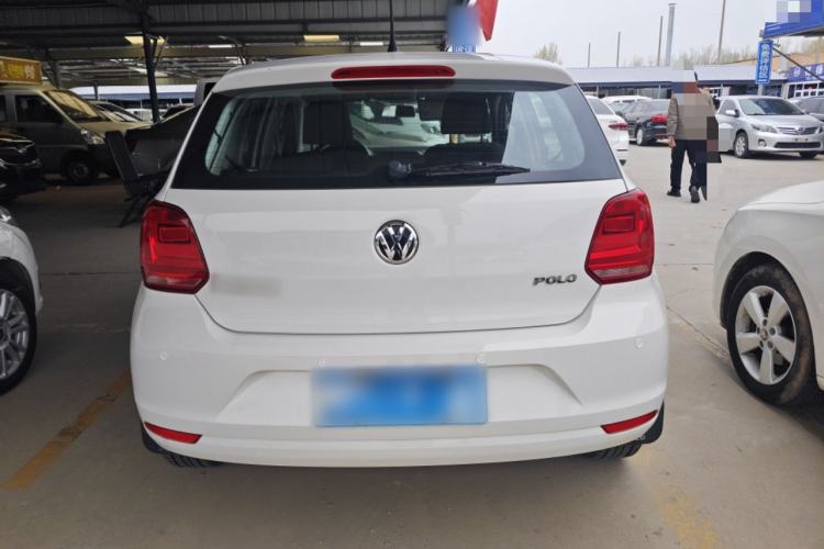 Used Volkswagen Polo 2014 1.4L Manual Fashion Edition
