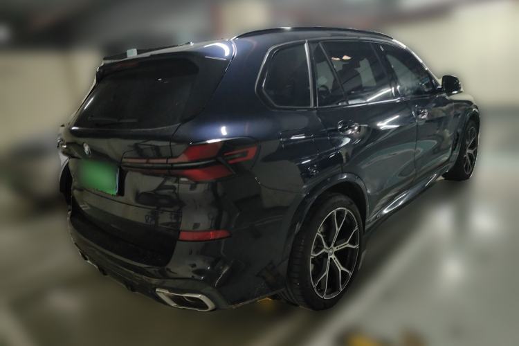 Used BMW X5 2023 xDrive 30Li Luxury M Sport Night Edition Package
