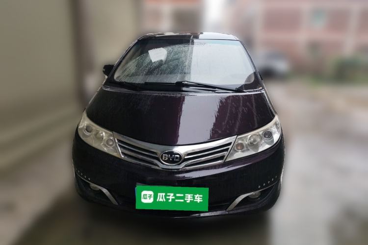 Used BYD M6 2013 2.4L Manual Luxury Model
