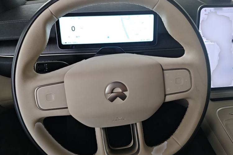 Used Nio EC6 2025 75 kWh