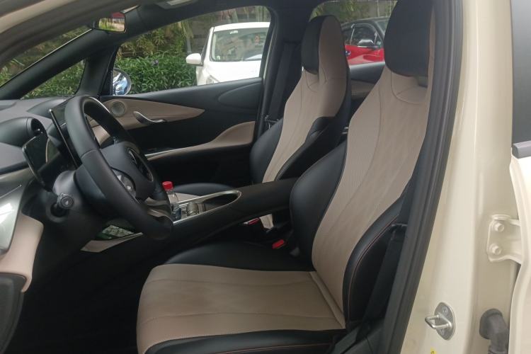 Used BYD Dolphin 2023 420 km Fashion Edition
