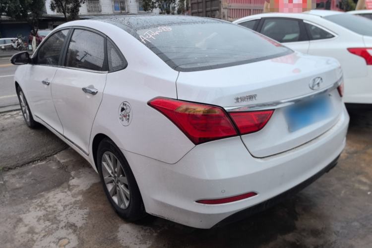 Used Hyundai Mistra 2014 1.8L Automatic Smart GLS
