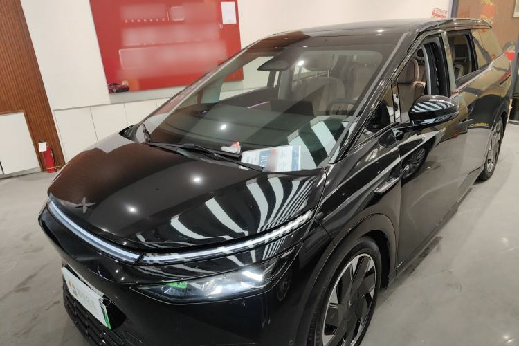 Used XPeng X9 2024 640 All-Wheel Drive High-Performance Max