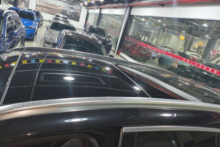 Used Mercedes-Benz GLC 2022 Second Facelift GLC 260 L 4MATIC Luxury Edition Roof