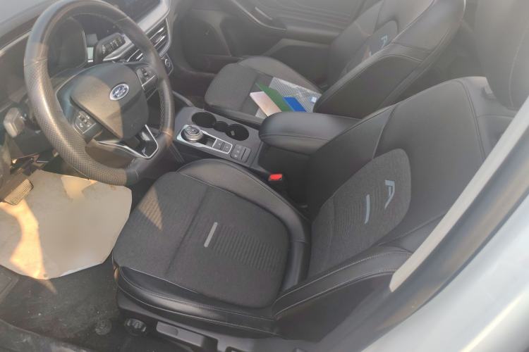 Used Ford Focus Active 2021 EcoBoost 180 Automatic Trendy Model
