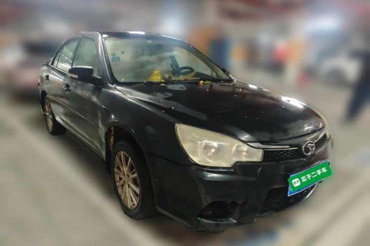Used Soueast V3 Lingyue 2014 1.5L Manual Entry-Level Version Front Right 45 Deg