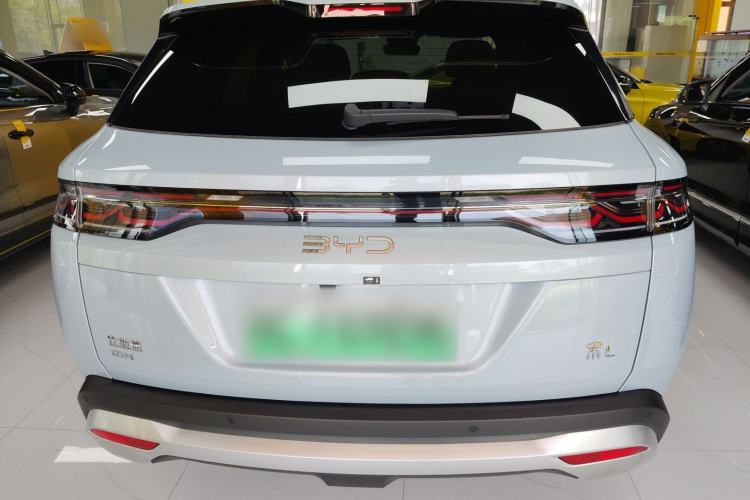 Used BYD Song L DM-i 2024 112 km Leading Edition