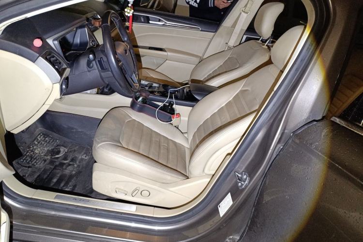 Used Ford Mondeo 2013 2.0L GTDi 200 Luxury Model